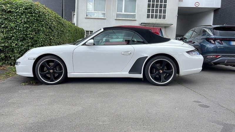 Second-hand Porsche 997 325 CP (239 kW) 2006 Alb Cabrio