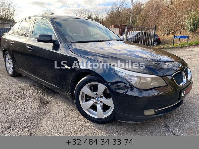 Gebraucht BMW 520 163 PS (119 kW) 2009 Schwarz Limousine