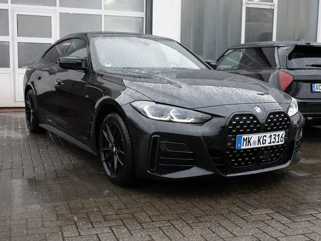 Gebraucht BMW M440 M Sport 374 PS (275 kW) 2024 Schwarz Limousine