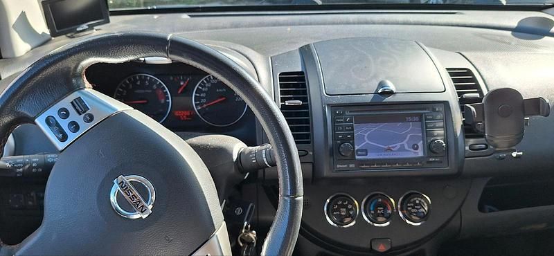 Gebraucht Nissan Note 88 PS (64 kW) 2011 Weiß Kleinwagen