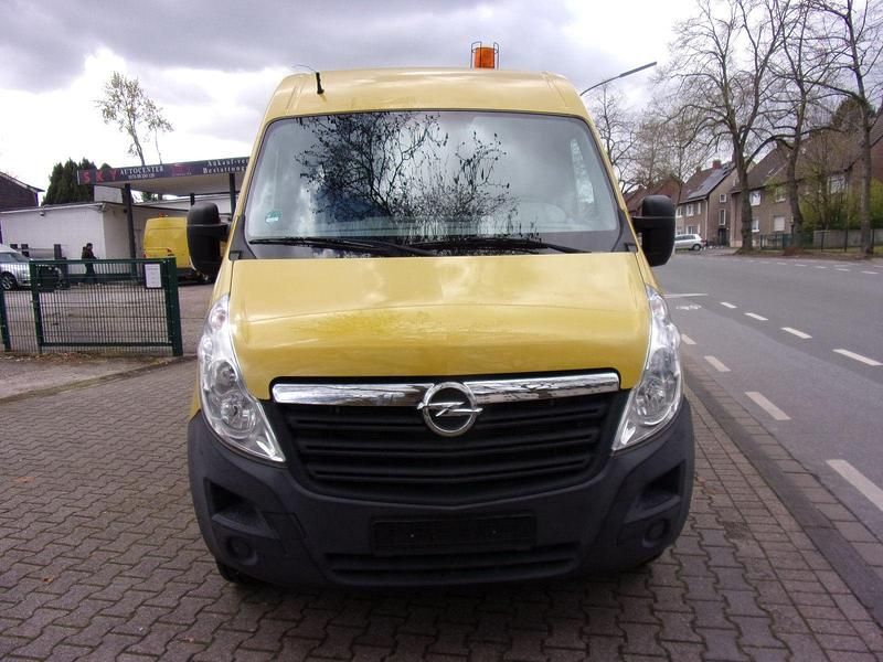 Gebraucht Opel Movano 150 PS (110 kW) 2013 Gelb Van / Kleinbus