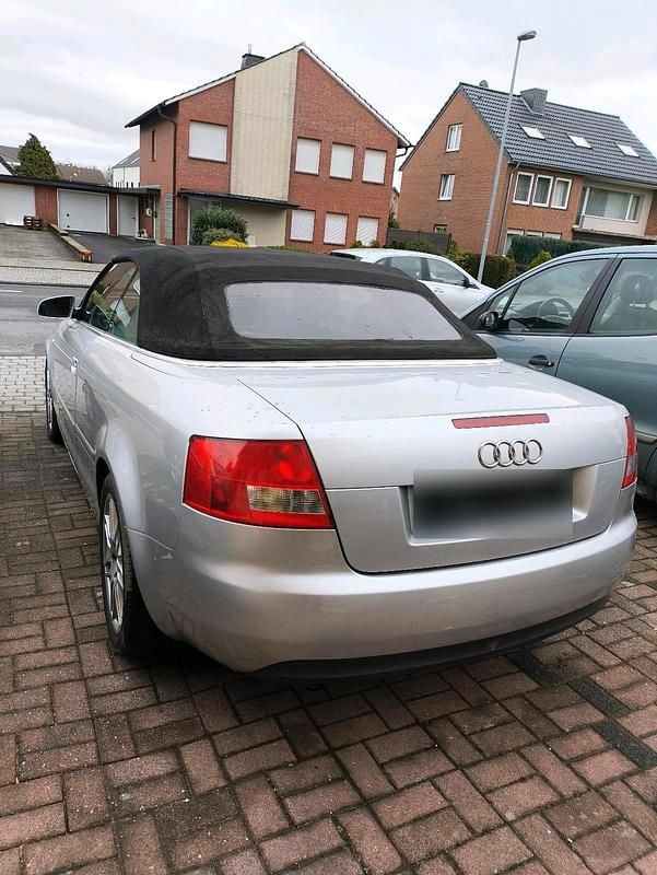 Gebraucht Audi A4 Cabriolet 163 PS (119 kW) 2004 Silber Cabrio
