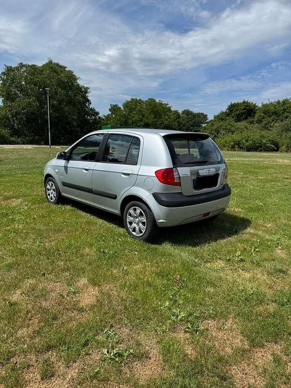 Gebraucht Hyundai Getz GLS 88 PS (64 kW) 2007 Silber Kleinwagen