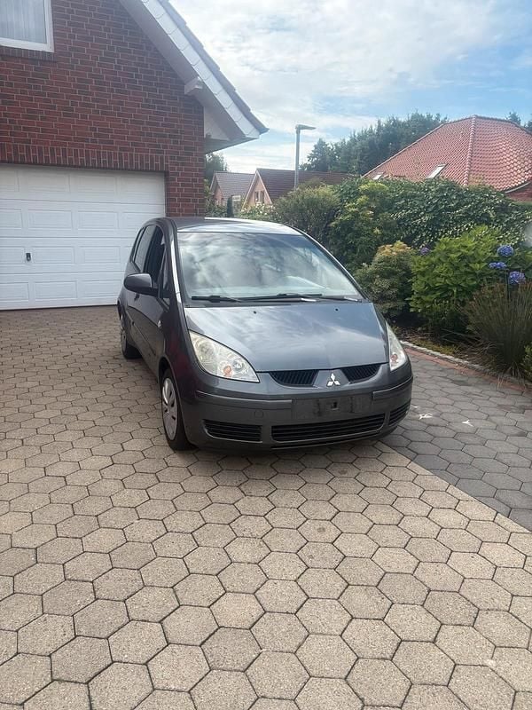 Grau Gebraucht 2006 Mitsubishi Colt Kleinwagen | 600 € (Superpreis) - Bild 1/4