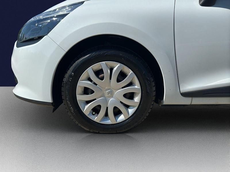 Gebraucht Renault Clio IV Expression 73 PS (53 kW) 2014 Weiß Kleinwagen