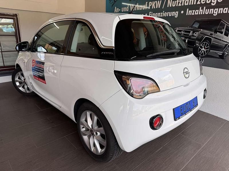 Second-hand Opel Adam 69 CP (50 kW) 2019 Alb Hatchback