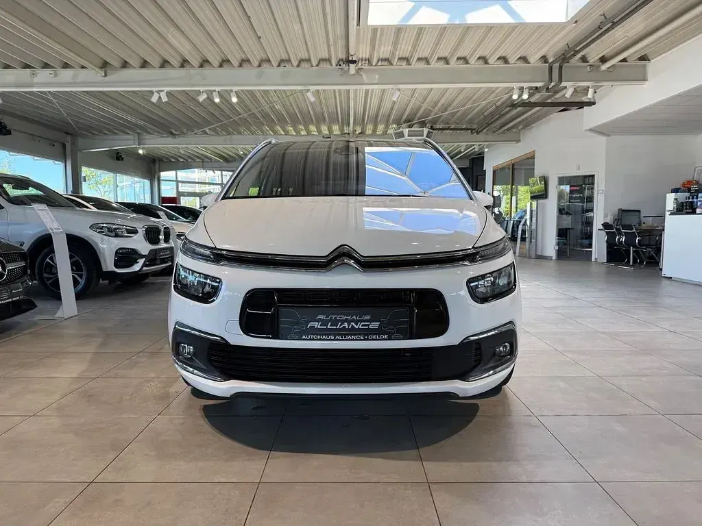 Gebraucht Citroën Grand C4 Picasso SELECTION 131 PS (96 kW) 2019 Weiß Van / Kleinbus