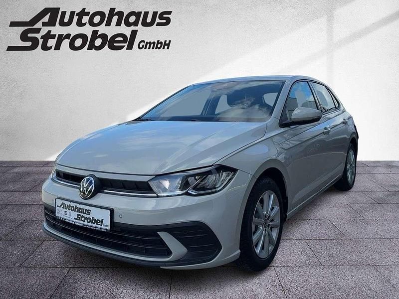 Gebraucht VW Polo Life 80 PS (58 kW) 2024 Ascotgrau Limousine