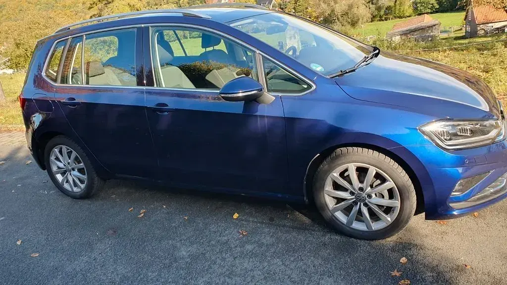 Usata VW Golf 150 CV (110 kW) 2020 Blu Monovolume