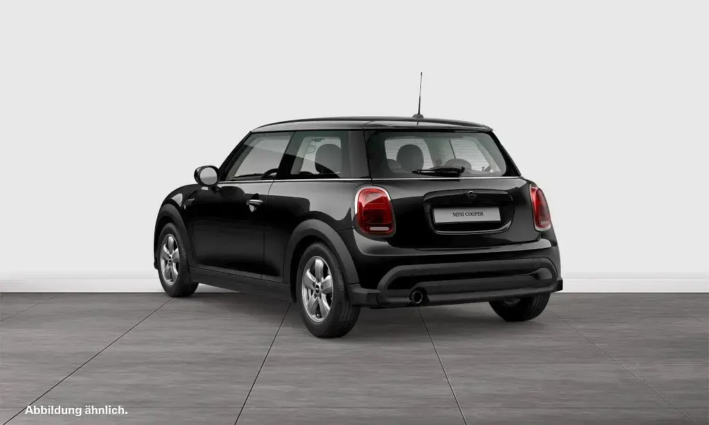 Gebraucht Mini Cooper 136 PS (100 kW) 2023 Midnight black ii Kleinwagen