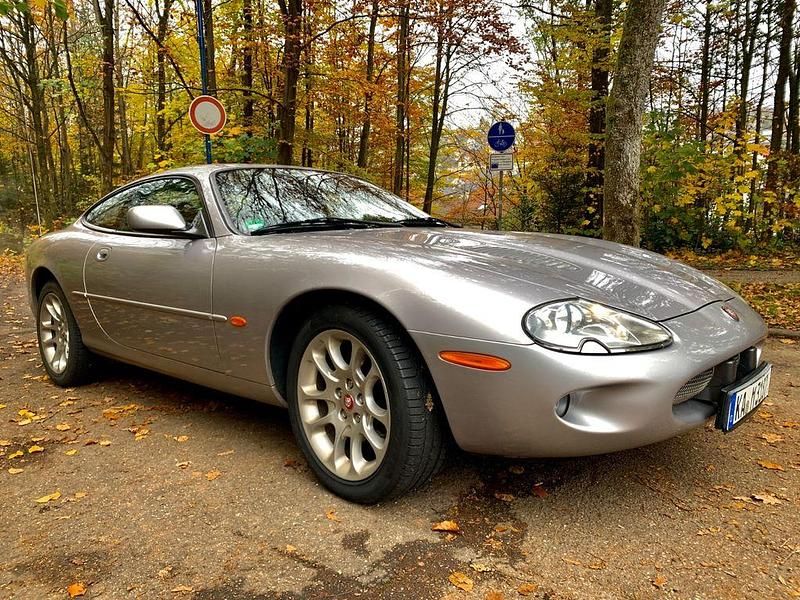 Gebraucht Jaguar XKR S 396 PS (291 kW) 1999 Silber Coupé