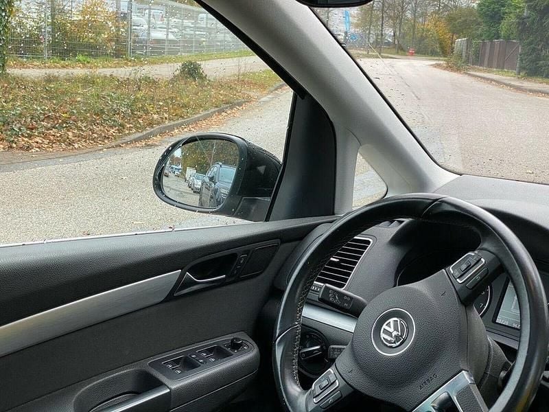 Gebraucht VW Sharan Style 150 PS (110 kW) 2012 Silber Van / Kleinbus