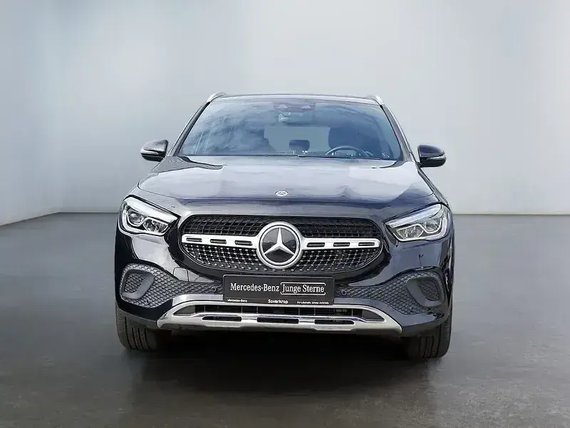 Gebraucht Mercedes GLA250 Progressive 224 PS (164 kW) 2023 Schwarz SUV