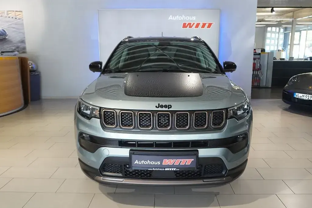 Gebraucht Jeep Compass 131 PS (96 kW) 2022 Blau SUV