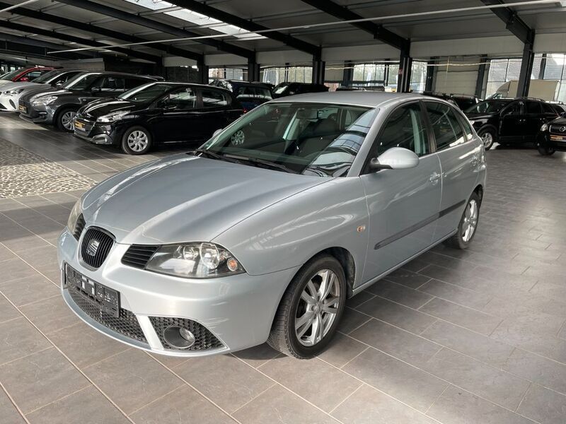 Silber Gebraucht 2006 Seat Ibiza Sport Limousine | 1.300 € (Guter Preis) - Bild 1/4
