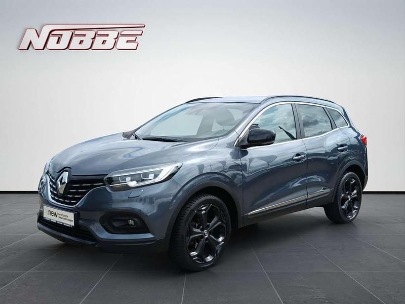 Highlandgrau metallic Gebraucht 2021 Renault Kadjar Bose Edition SUV | 21.950 € (Etwas zu teuer) - Bild 1/4