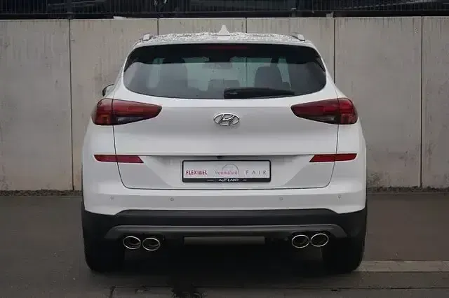 Gebraucht Hyundai Tucson Style 177 PS (130 kW) 2019 Weiß SUV