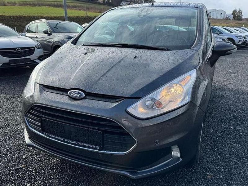 Usata Ford B-MAX 105 CV (77 kW) 2015 Grigio Monovolume