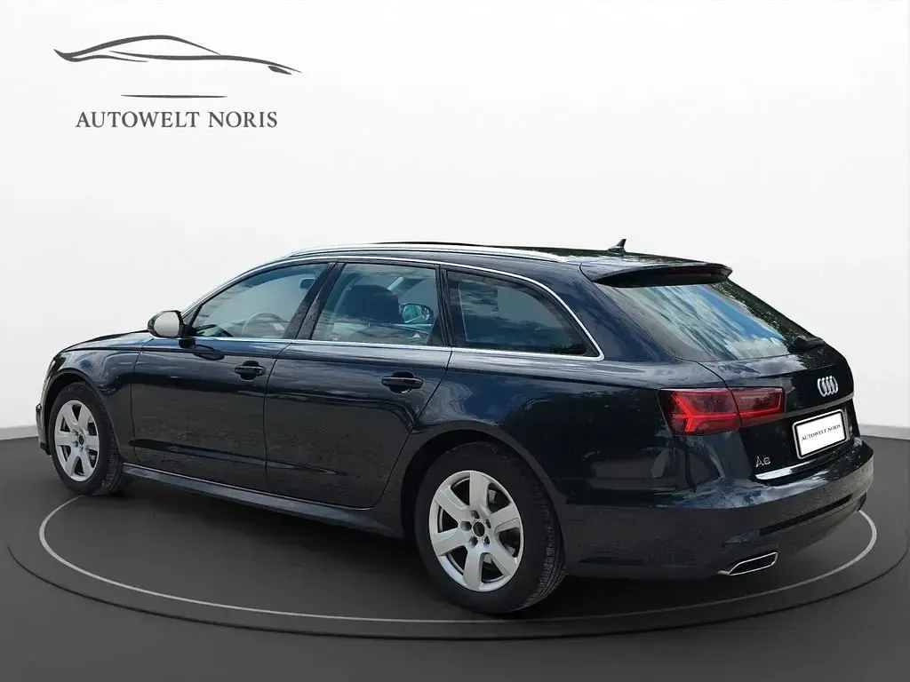 Gebraucht Audi A6 Sport 190 PS (139 kW) 2018 Blau Limousine
