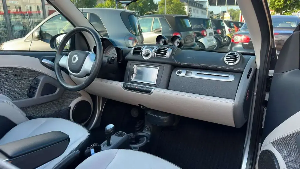 Usata Smart ForTwo Cabrio 84 CV (61 kW) 2012 Argento Cabrio