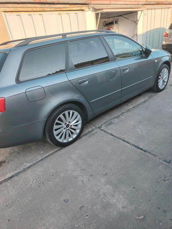 Usado Seat Exeo 140 HP (102 kW) 2013 Cinzento Carrinha