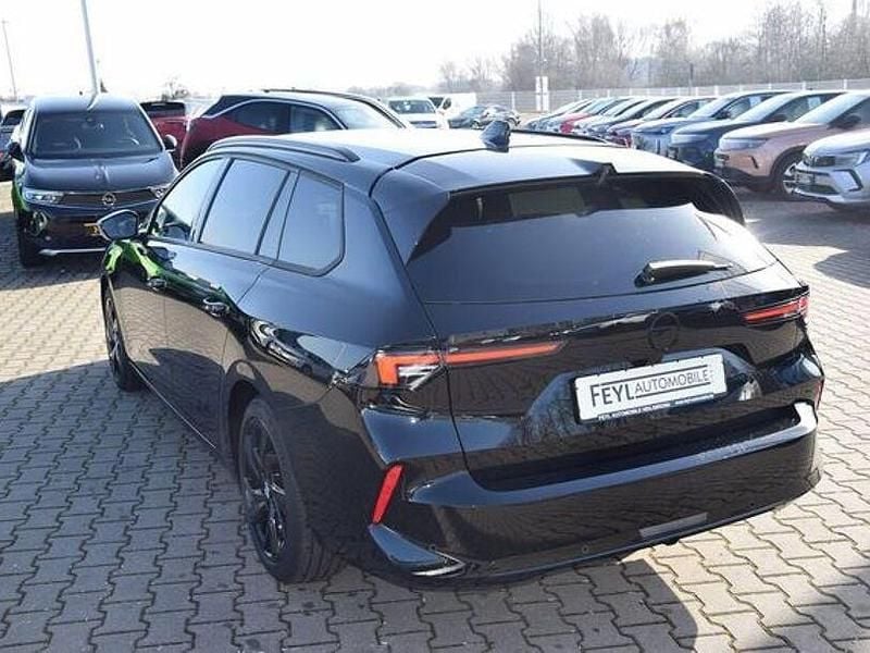 Gebraucht Opel Astra 131 PS (96 kW) 2024 Schwarz Kombi