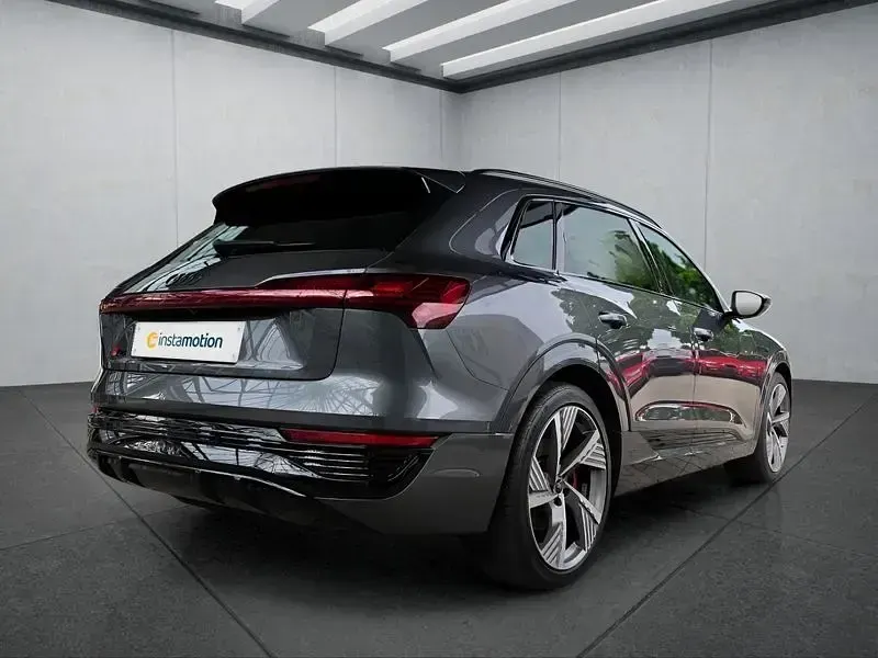 Brugt Audi Q8 e-tron 300 kW (408 HK) 2024 Grå SUV