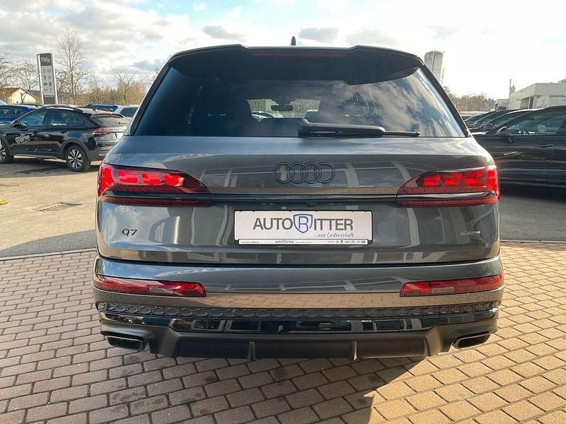 Gebraucht Audi Q7 S-Line 286 PS (210 kW) 2026 Grau SUV