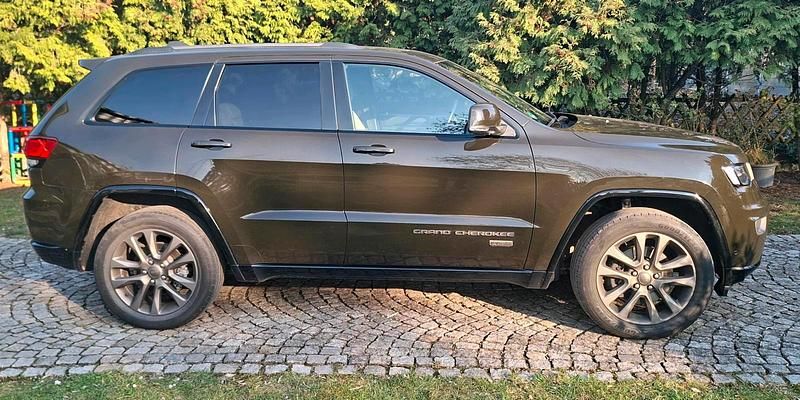Gebraucht Jeep Grand Cherokee 250 PS (183 kW) 2016 Grün SUV