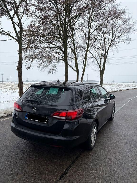 Gebraucht Opel Astra 105 PS (77 kW) 2021 Schwarz Kombi