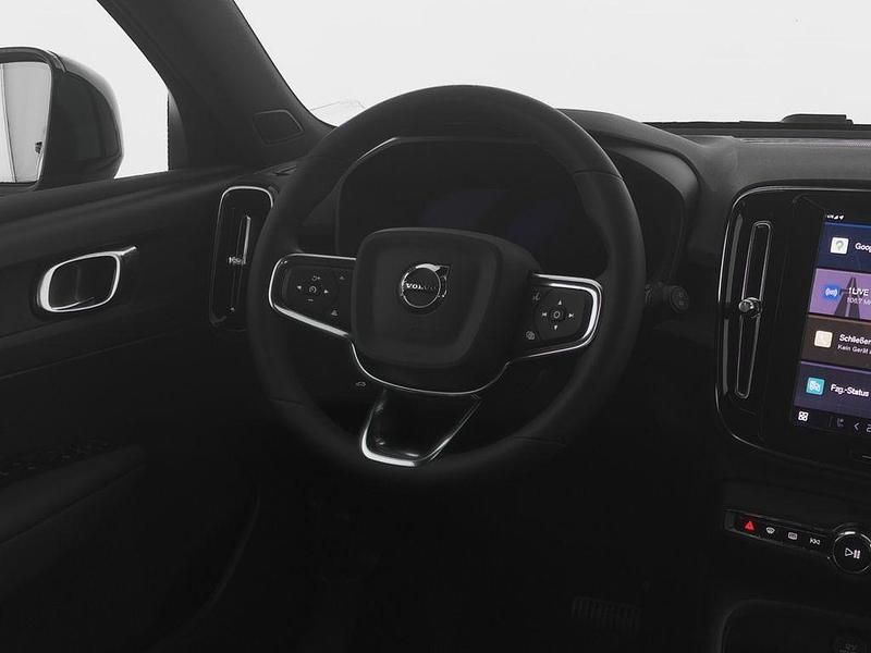 Gebraucht Volvo XC40 Core 169 kW (231 PS) 2022 Stone SUV