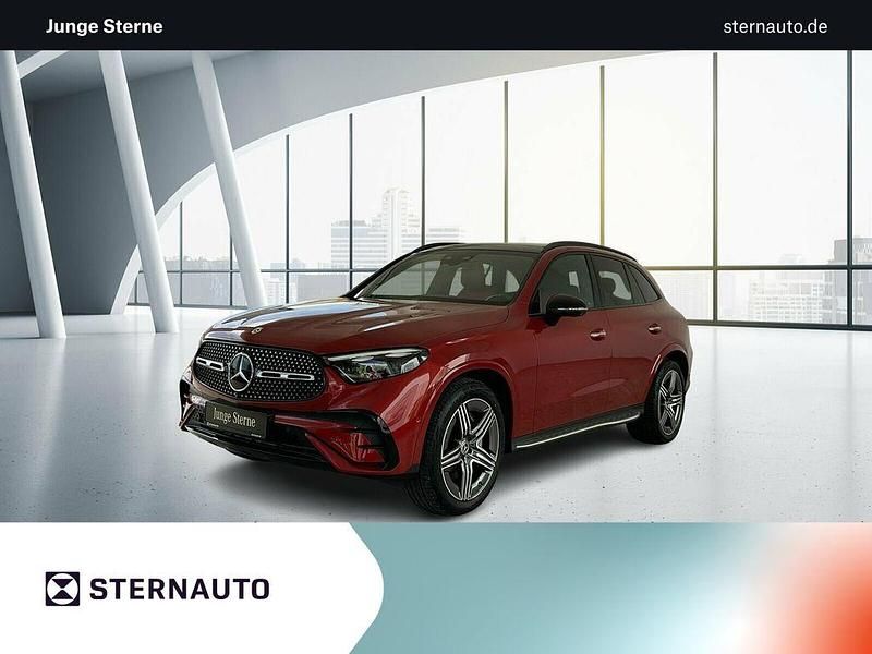 Manufaktur lack manufaktur hyazinthrot metallic Gebraucht 2022 Mercedes GLC300 AMG line SUV | 61.942 € - Bild 1/4