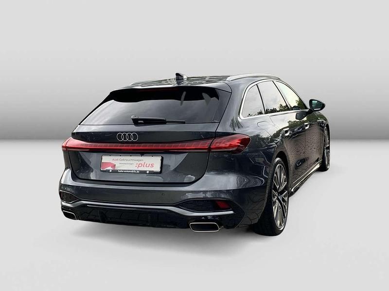 Gebraucht Audi A5 S-Line 150 PS (110 kW) 2025 Grau Kombi