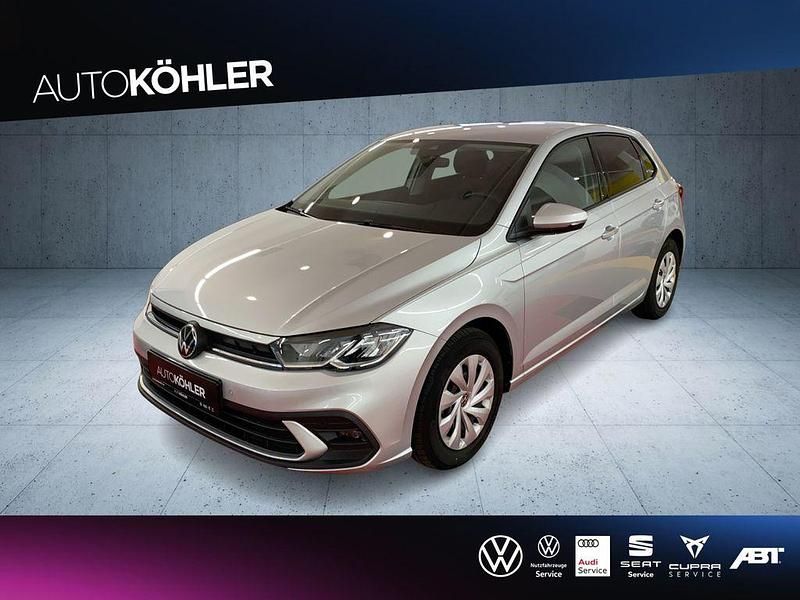 Silber Gebraucht 2024 VW Polo Life Limousine | 20.990 € (Fairer Preis) - Bild 1/4