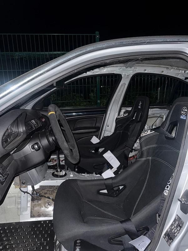 Second-hand BMW 328 210 CP (154 kW) 2000 Argintiu Berlinǎ