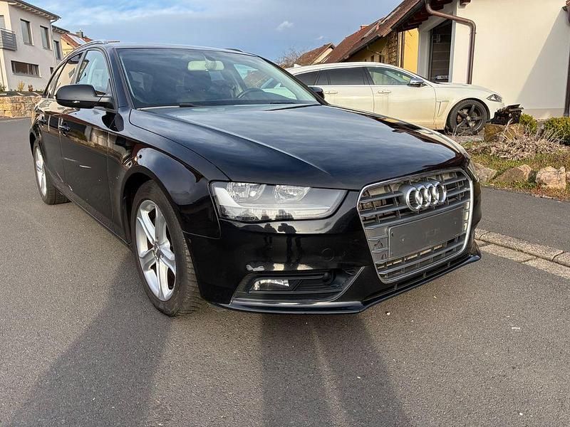 Gebraucht Audi A4 Ambition 204 PS (150 kW) 2013 Schwarz Kombi