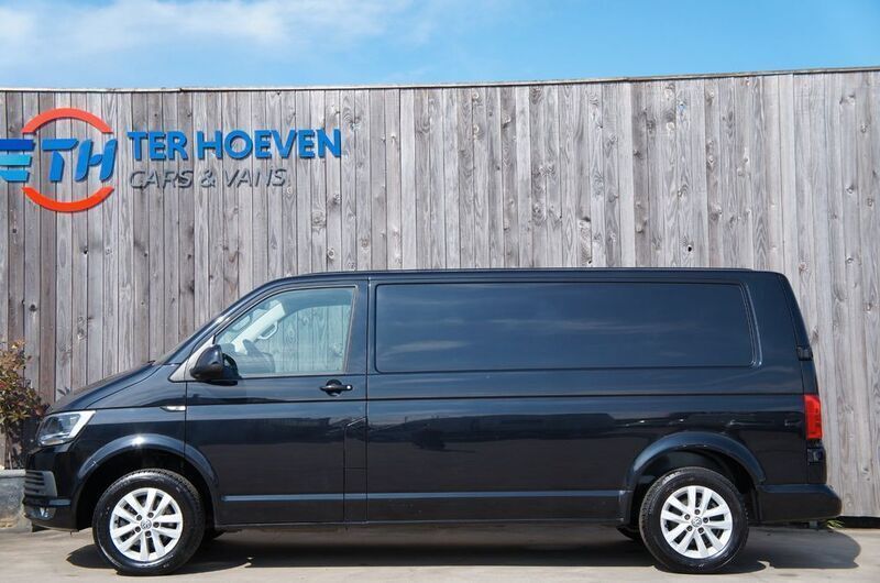 Black metallic Gebraucht 2019 VW T6.1 Van | 15.500 € (Superpreis) - Bild 1/4