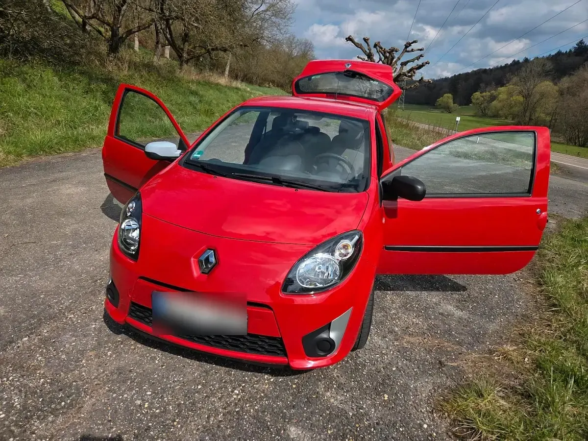 Usata Renault Twingo 75 CV (55 kW) 2011 Rosso Utilitaria
