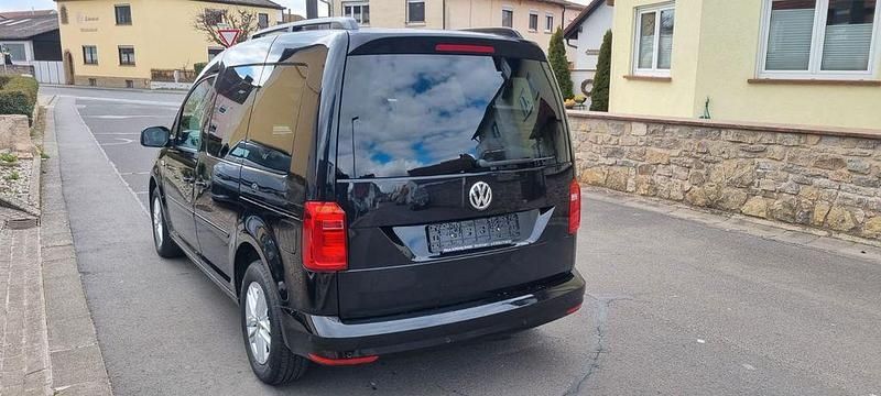 Gebraucht VW Caddy Comfortline 102 PS (75 kW) 2019 Schwarz Van / Kleinbus