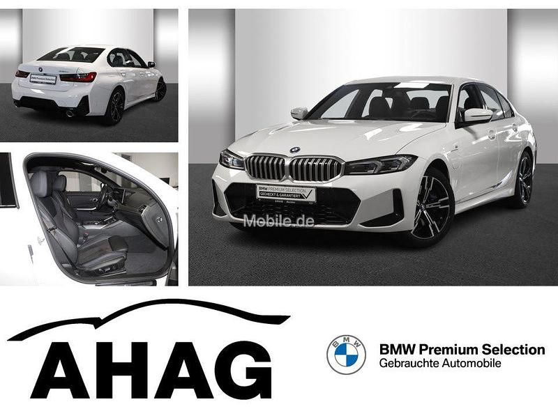 Weiß Gebraucht 2024 BMW 330e Sport Line Limousine | 44.840 € (Teuer) - Bild 1/4
