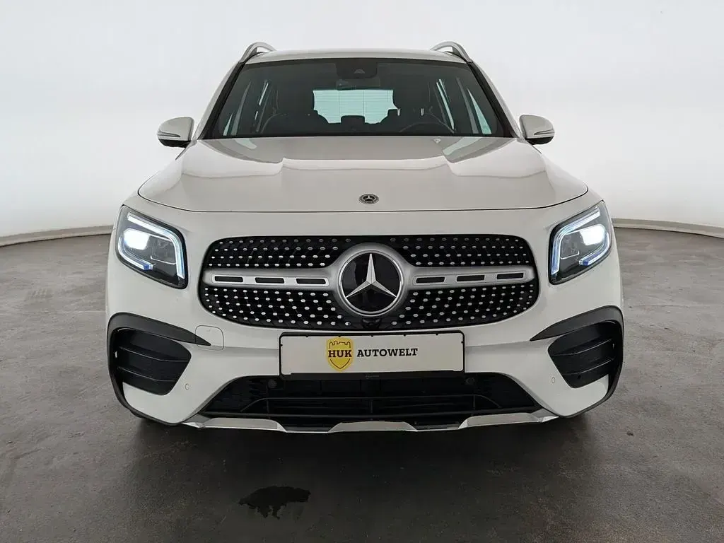Gebraucht Mercedes GLB250 AMG line 224 PS (164 kW) 2020 Polarweiss SUV