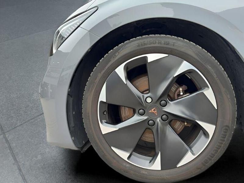 Second-hand Cupra Born 150 kW (204 CP) 2023 Gri Hatchback