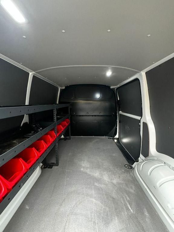 Gebraucht VW Transporter 110 PS (80 kW) 2024 Weiß Van