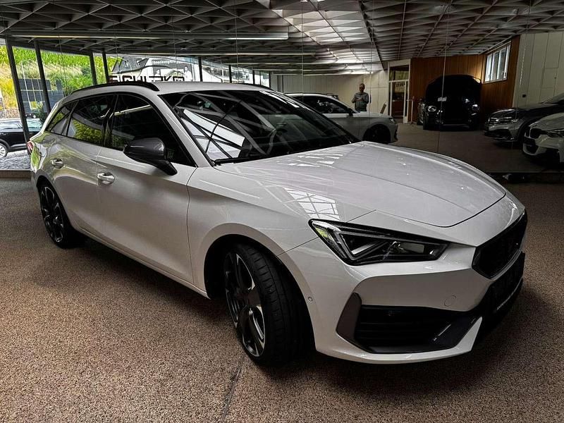Gebraucht Cupra Leon VZ 245 PS (180 kW) 2022 White candy Kombi
