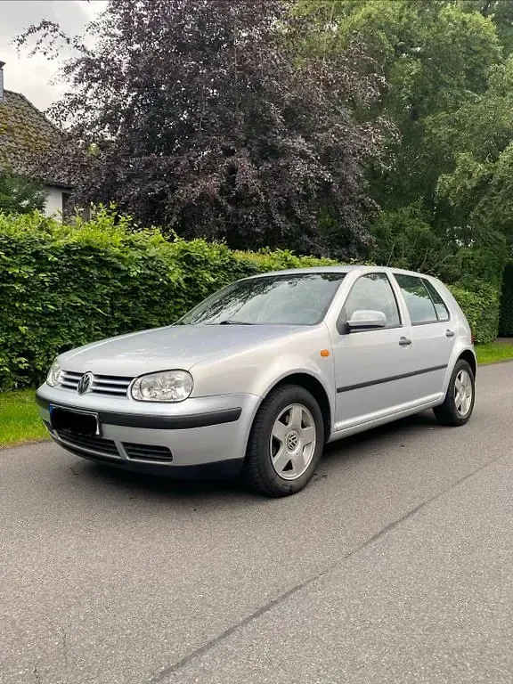 Gebraucht VW Golf III Basis 110 PS (80 kW) 1999 Silber Limousine