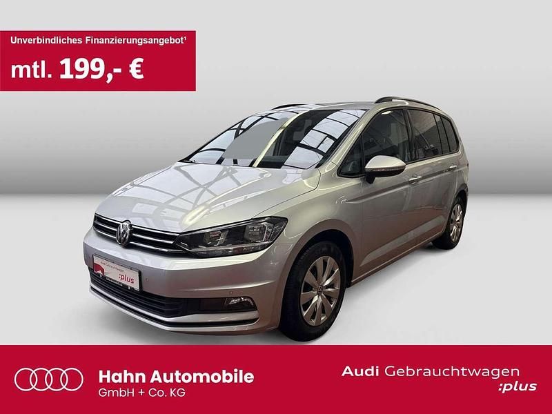 Reflexsilber metallic Gebraucht 2019 VW Touran Comfortline Van / Kleinbus | 24.630 € (Fairer Preis) - Bild 1/3
