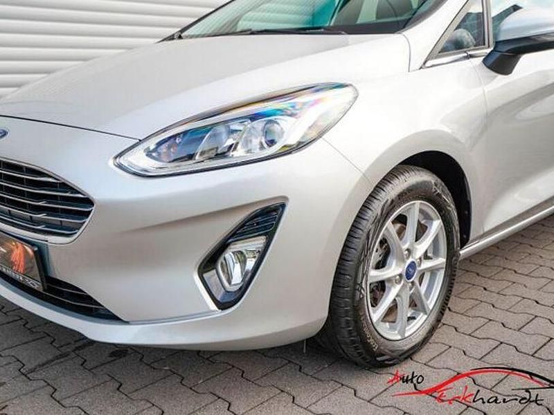 Gebraucht Ford Fiesta Titanium 101 PS (74 kW) 2021 Silber Kleinwagen