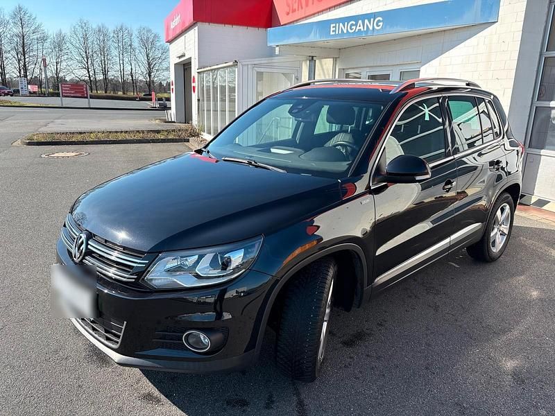 Gebraucht VW Tiguan 150 PS (110 kW) 2016 Schwarz SUV