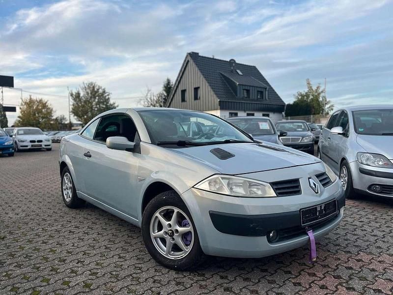 Gebraucht Renault Mégane Cabriolet Authentique 113 PS (83 kW) 2004 Grau Cabrio