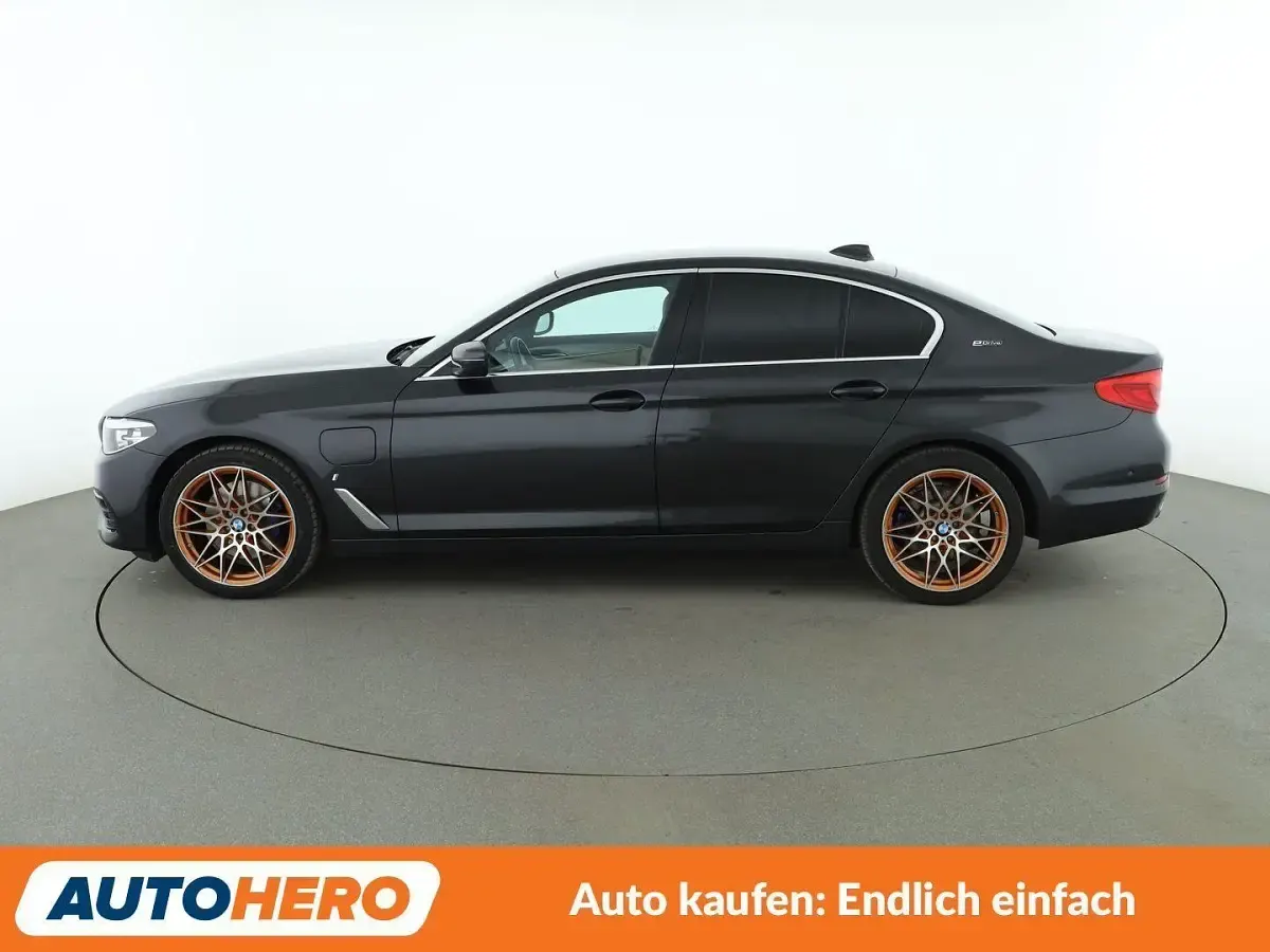 Gebraucht BMW 530e Sport Line 252 PS (185 kW) 2019 Grau Limousine